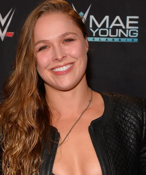 Ronda Rousey pianifica il suo grande ritorno: le foto