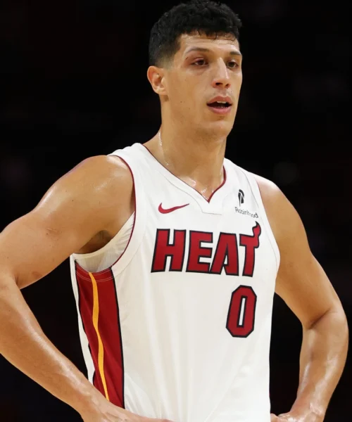 NBA: buon esordio per Simone Fontecchio ma arriva la sconfitta per Miami