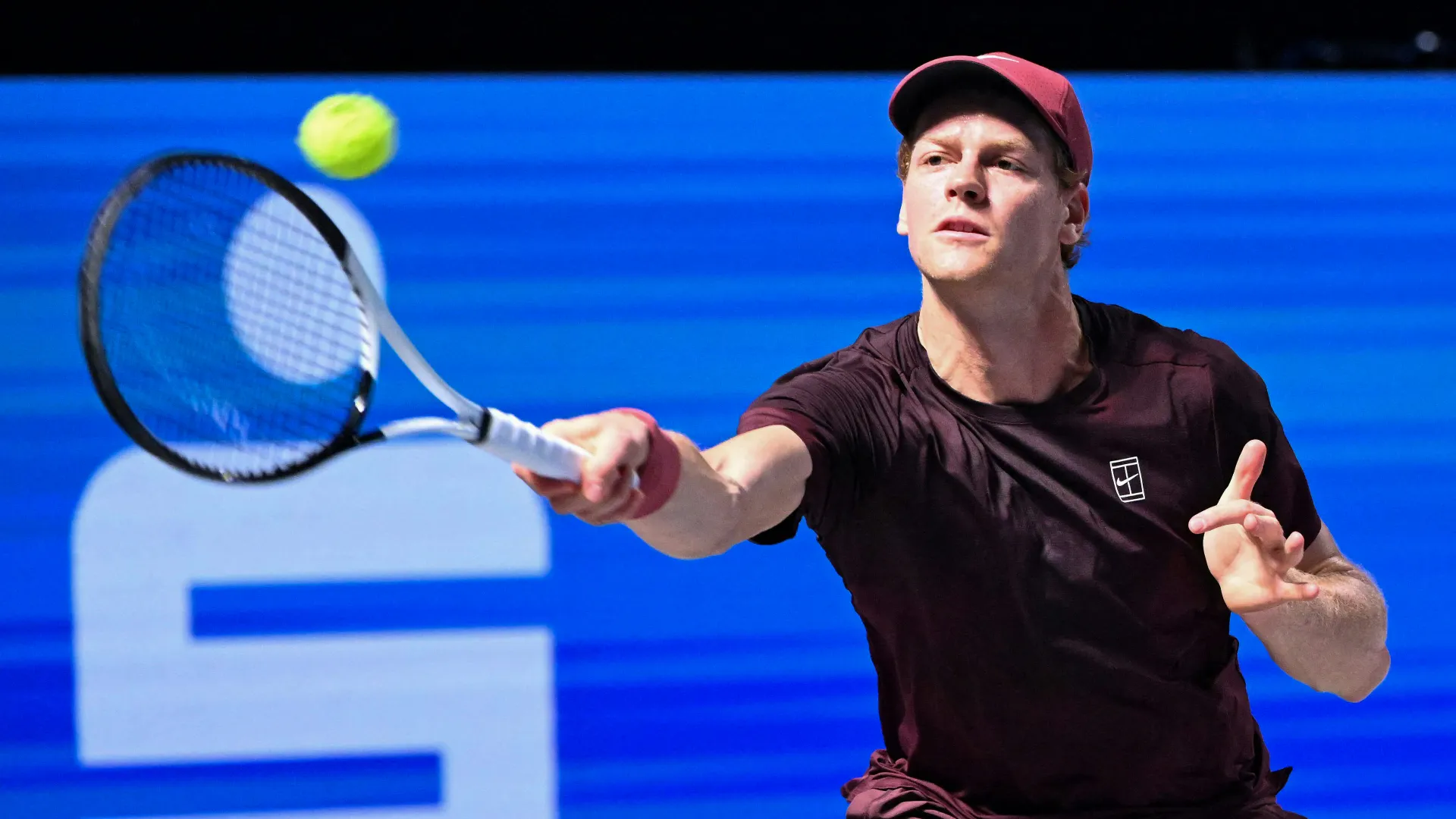 Il tennista romano ha ceduto in due set contro il numero due del mondo, nonostante un'ottima prestazione