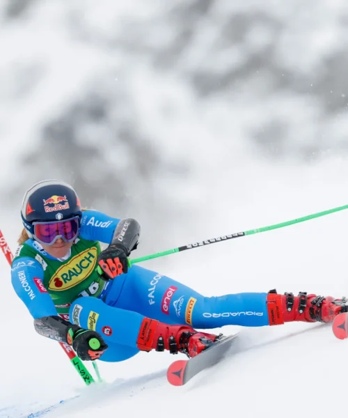 Sofia Goggia subito a terra a Sölden