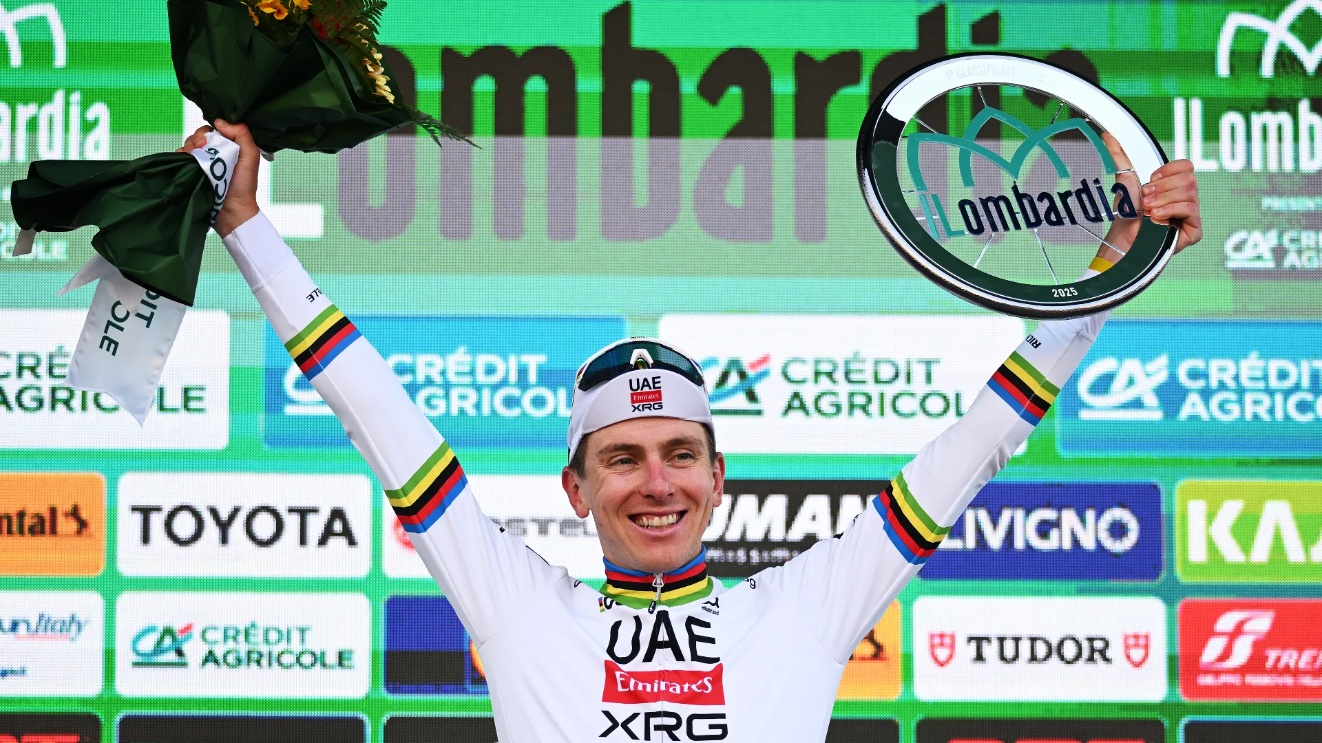 Dopo il quinto trionfo nel Lombardia Tadej Pogačar ringrazia i compagni di squadra