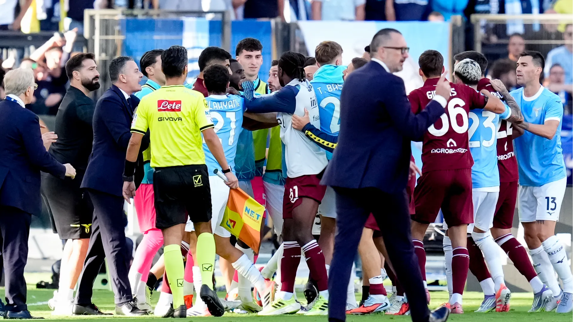 Lazio-Torino finisce malissimo: le foto della maxi rissa

