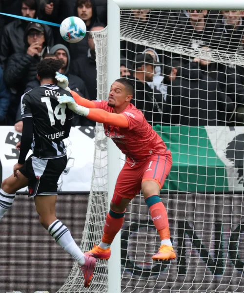 Kabasele risponde a Borrelli: 1-1 tra Udinese e Cagliari