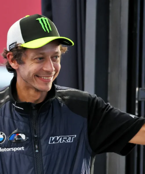 Valentino Rossi si è fatto un’idea sui problemi di Pecco Bagnaia