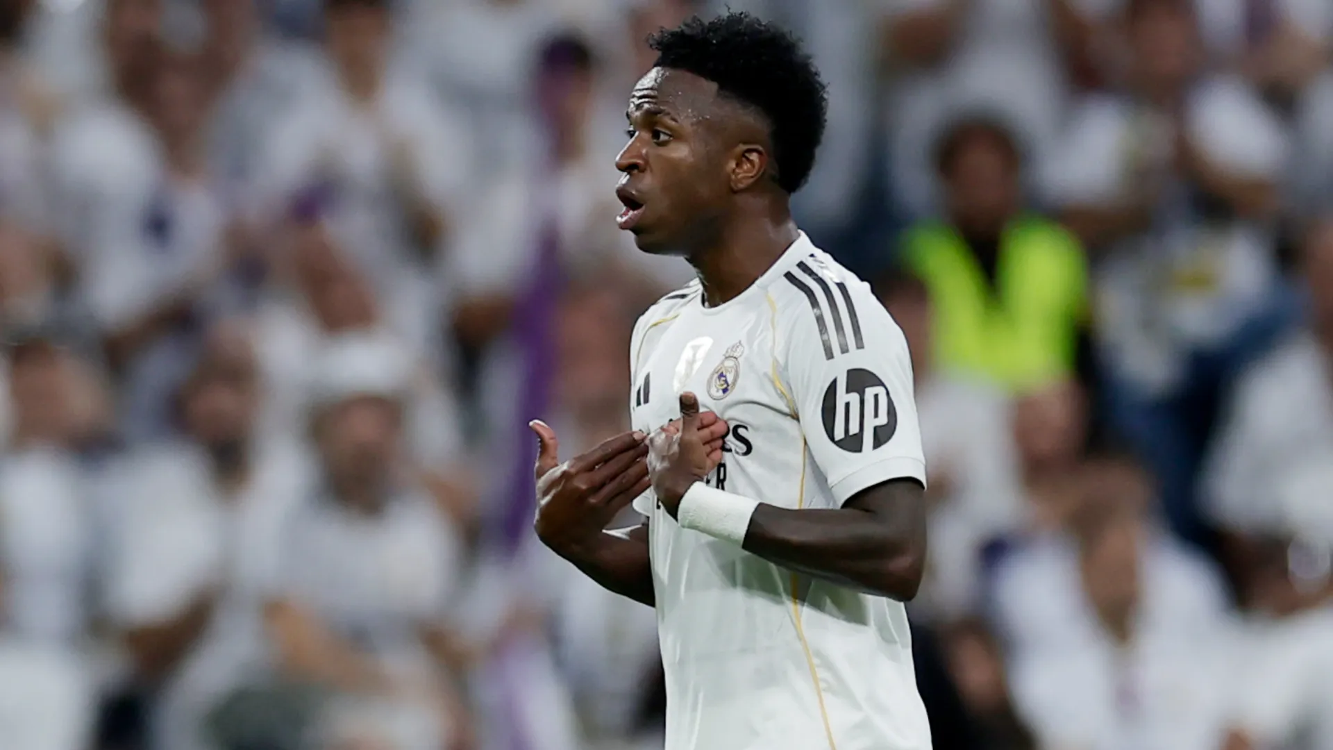 Grande tensione tra il brasiliano e il suo allenatore durante Real Madrid-Barcellona