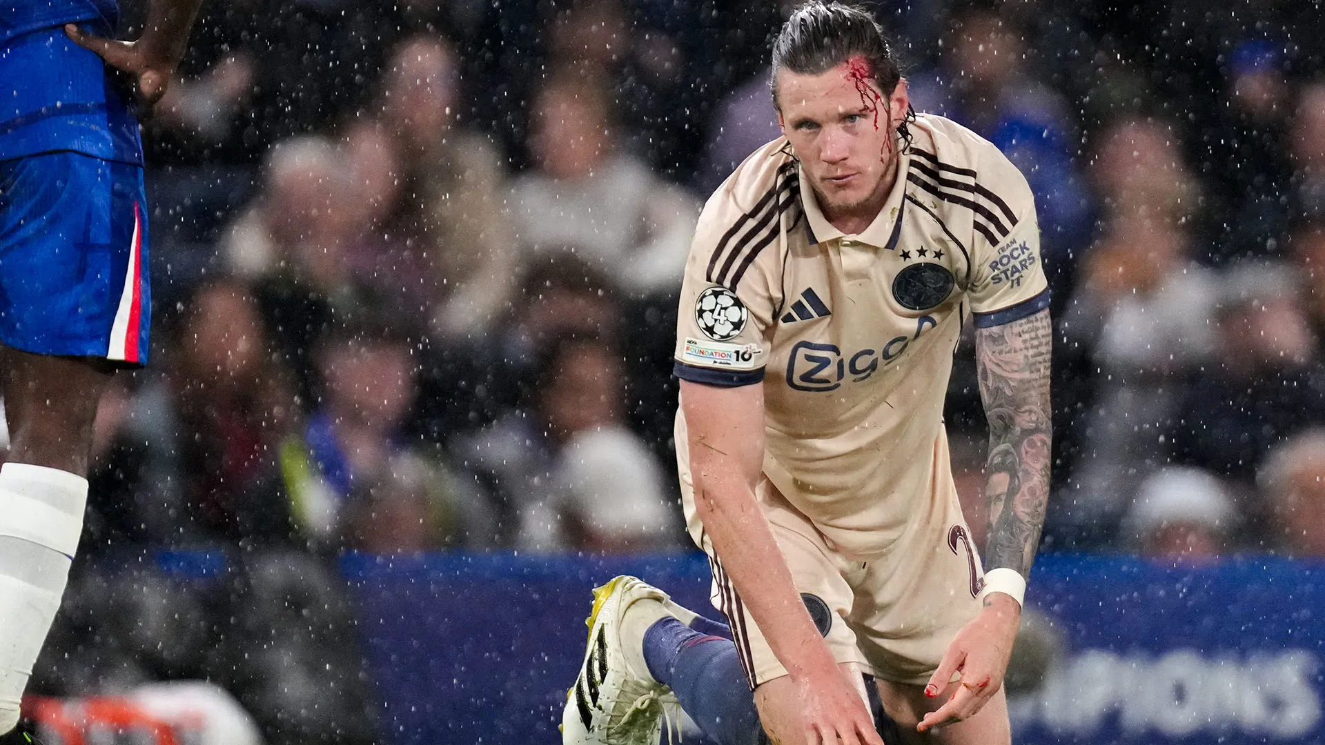 Grande paura per il possente attaccante dell'Ajax
