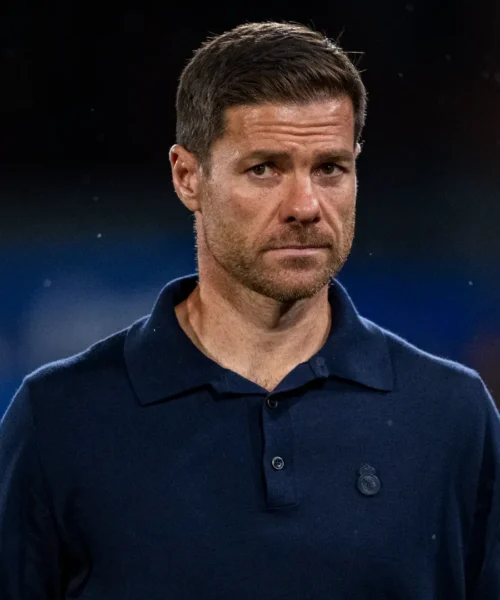 La stella ignorata da Xabi Alonso vuole lasciare il Real Madrid: offerta dall’estero