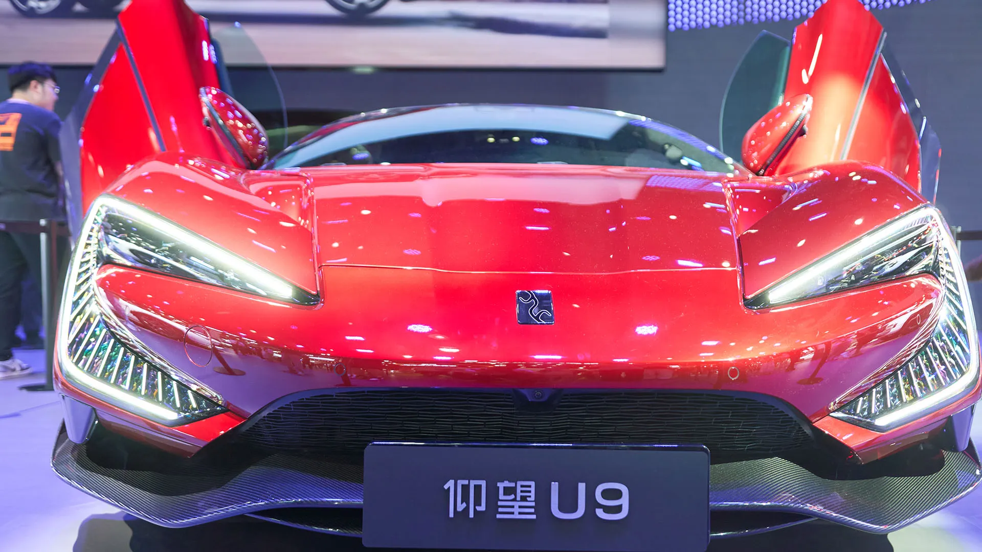 La YangWang U9, versione Xtreme, ha 3.000 cavalli