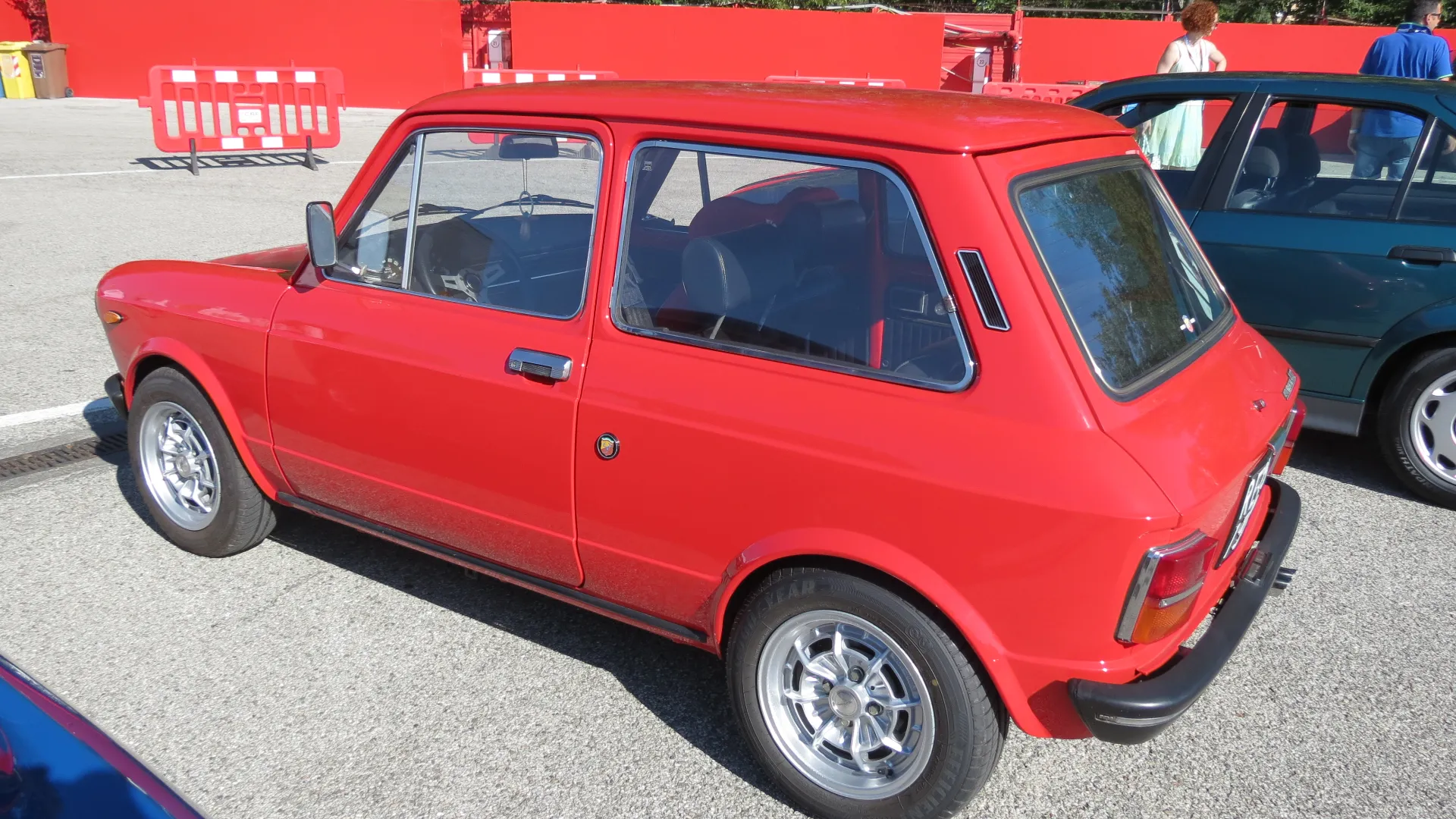 Nel 1975 arriva versione ancora più potente: 1.050 cc, 70 CV, velocità massima 160 km/h.