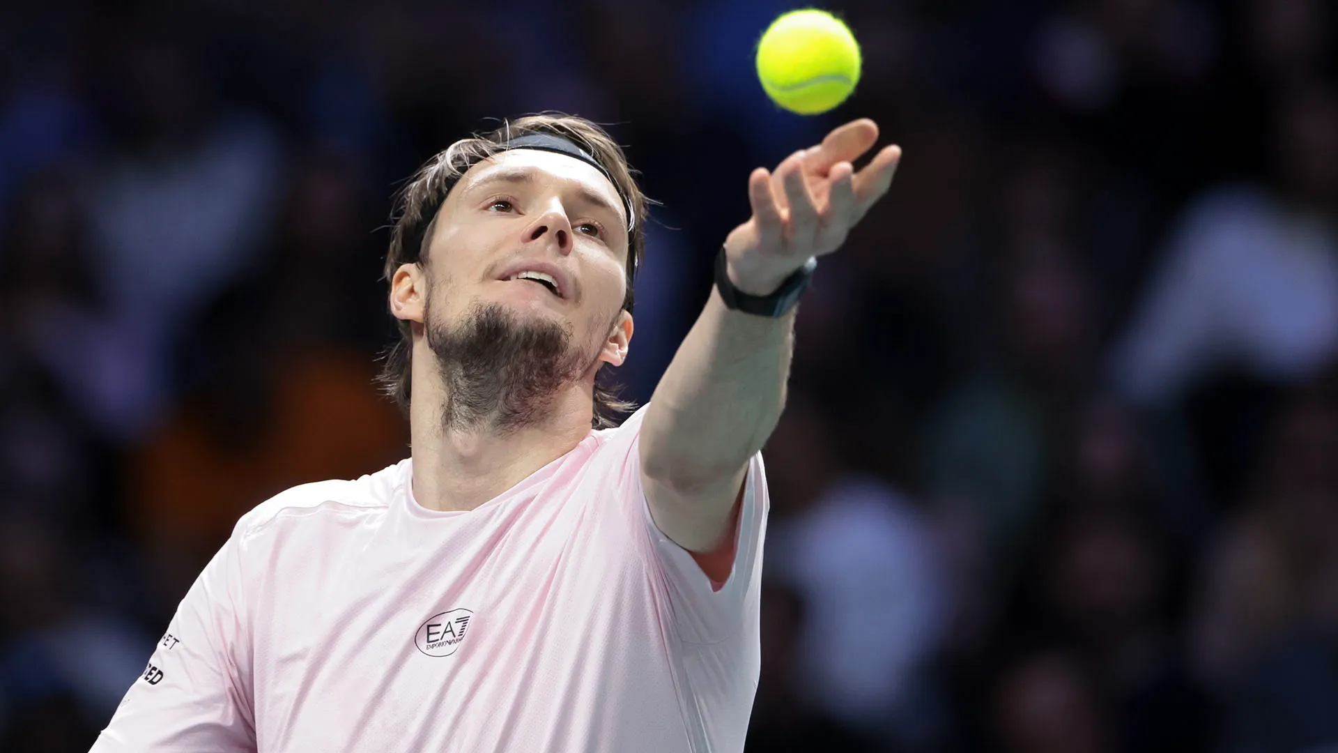 Il campione dovrebbe imparare a gestire meglio le sue emozioni durante le partite