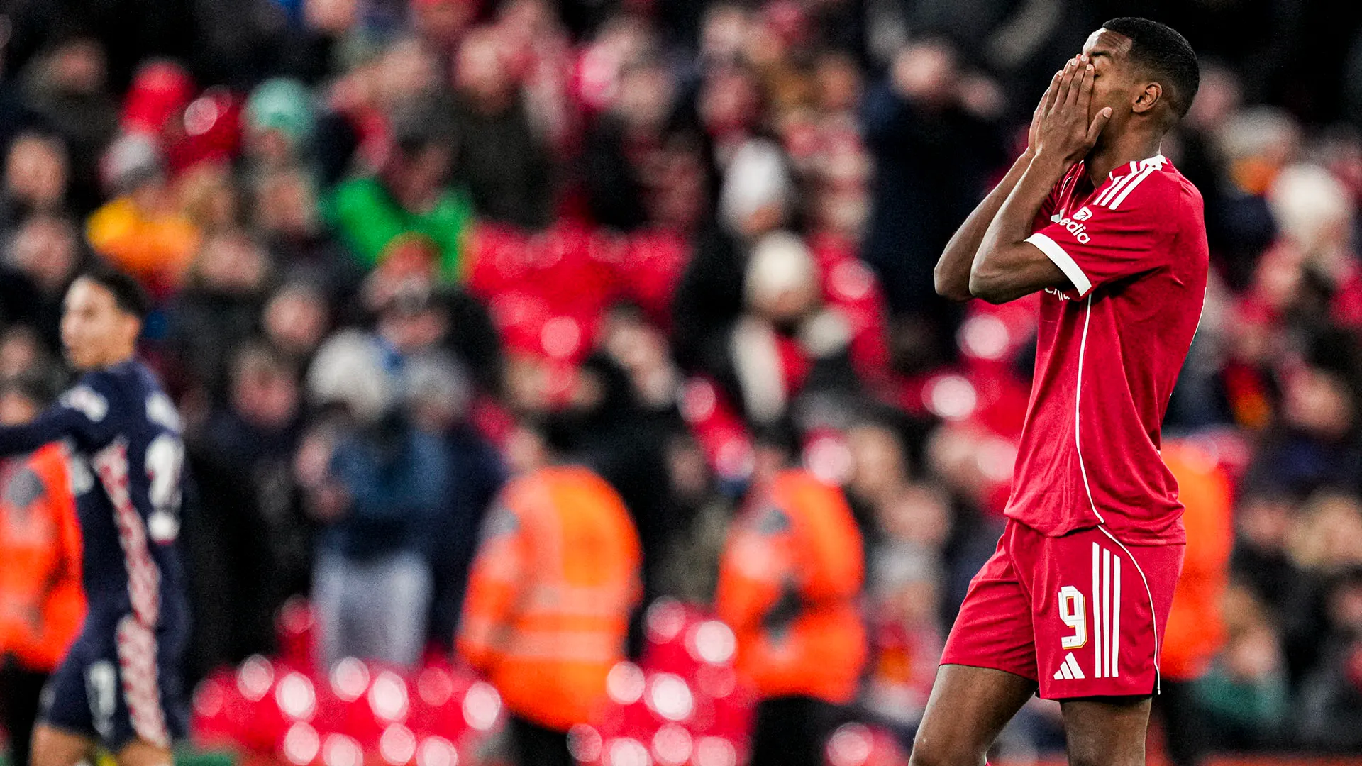 Ovviamente Florian Wirtz non è l'unico calciatore che sta rendendo poco: Isak ha segnato solo 1 gol finora

