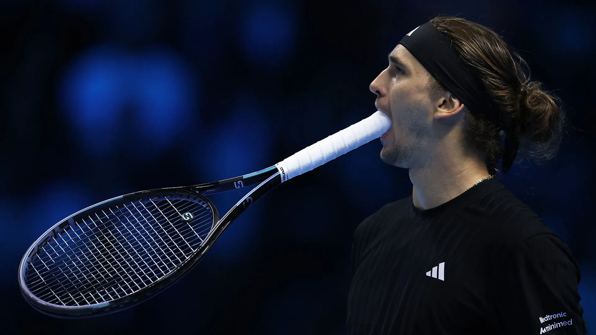 Grandi risate a Torino durante la sfida tra il campione tedesco e Jannik Sinner
