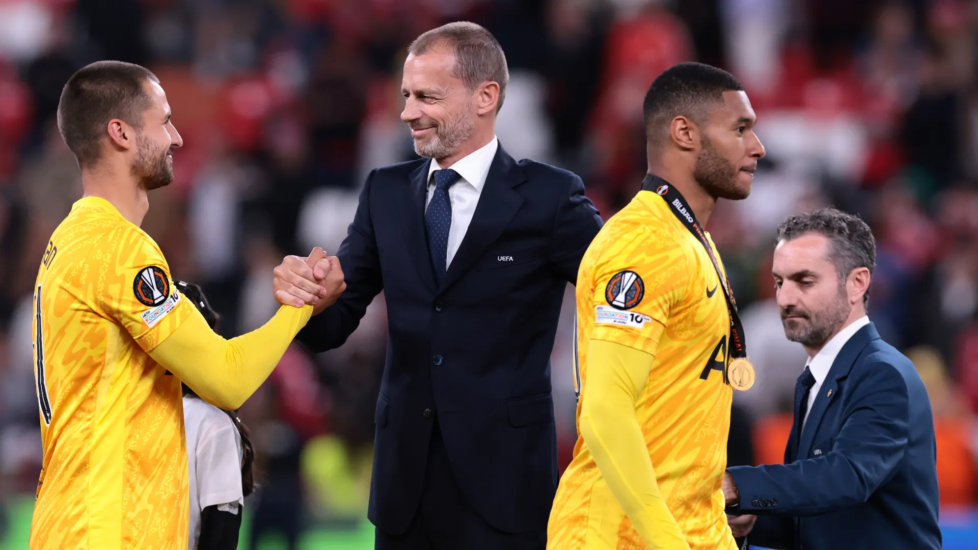 A maggio 2025 ha vinto l'Europa League con il Tottenham
