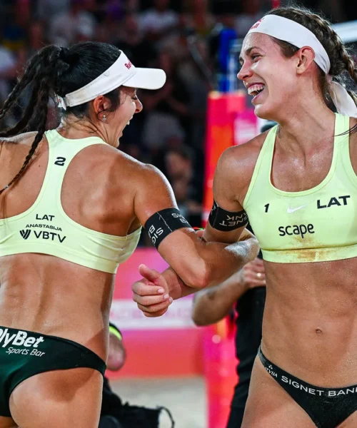 Tina e Anastasija scrivono la storia del beach volley: le foto