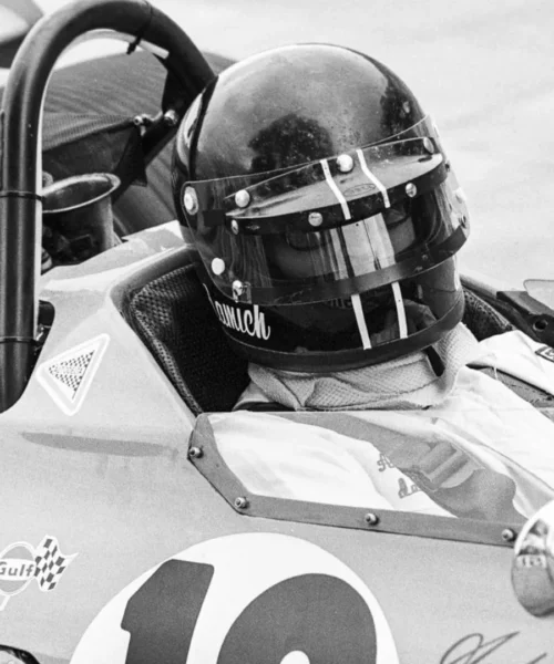 Dalla Ferrari ai colleghi in Tv: il mondo dei motori ricorda Andrea de Adamich