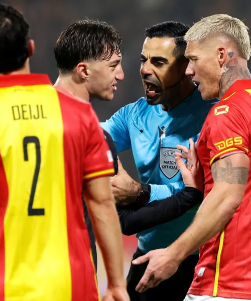 Vergogna contro Angelo Stiller: le foto del pessimo gesto dell’avversario