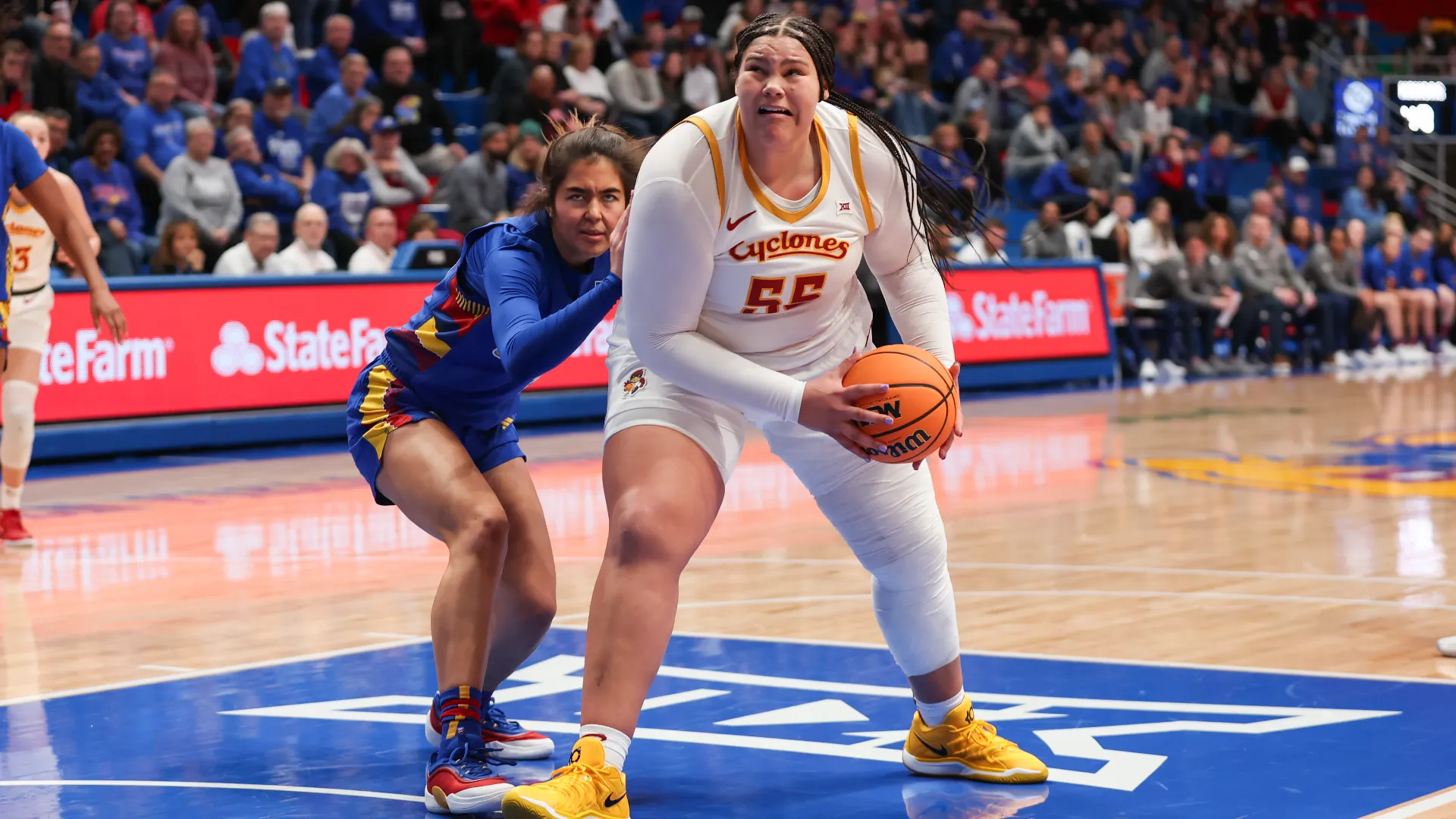 Da bambina ha giocato anche a pallavolo, poi ha sperimentato il lancio del peso

