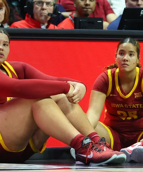 Haters spietati con Audi Crooks: le foto della campionessa