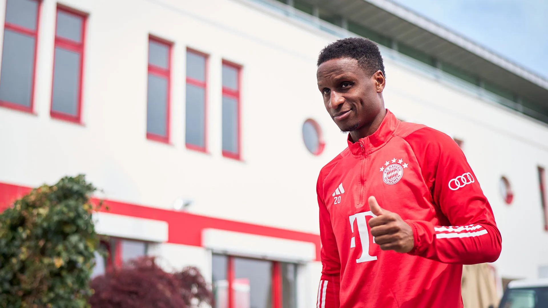 In tutto ha giocato appena 33 partite con la maglia del Bayern