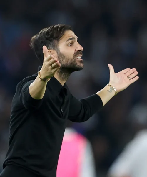 Como, Cesc Fabregas contento solo a metà