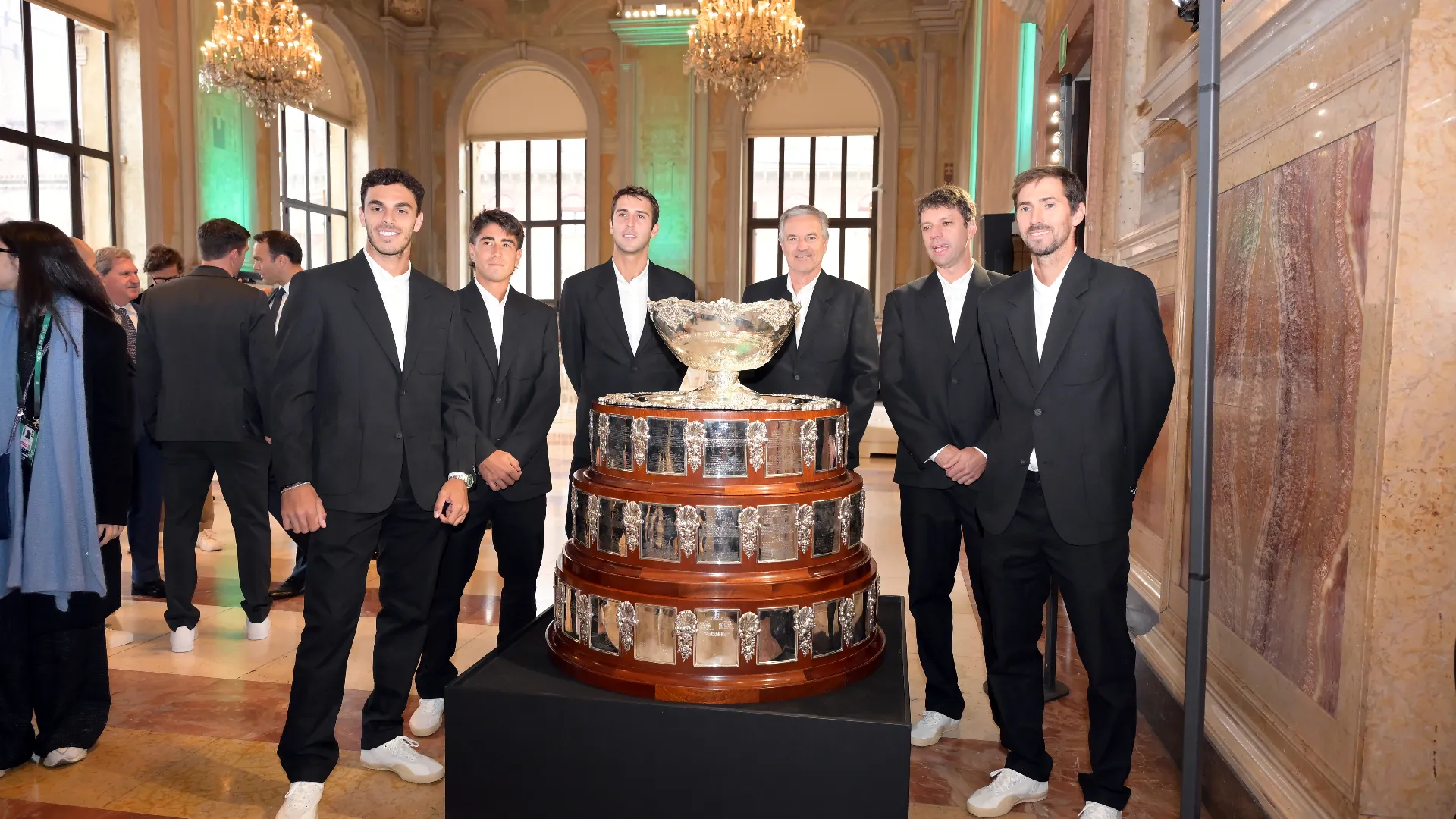 A prendere parte al torneo che assegnerà l’ambitissima insalatiera saranno sette squadre europee... 