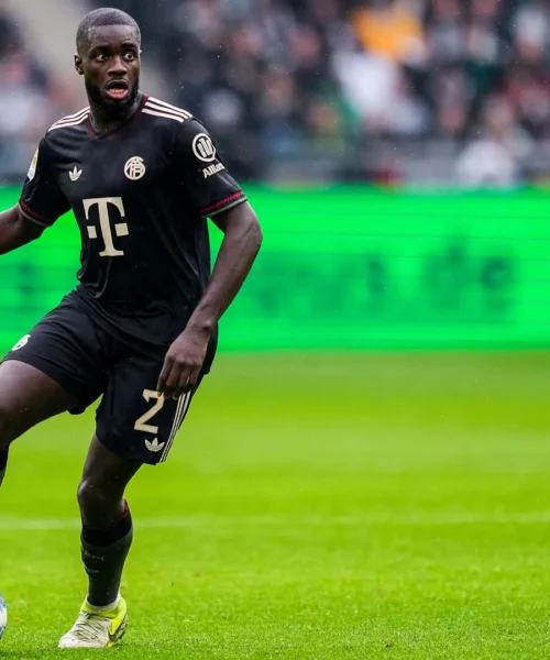 Bayern Monaco, comincia a cedere il muro con Dayot Upamecano. Foto