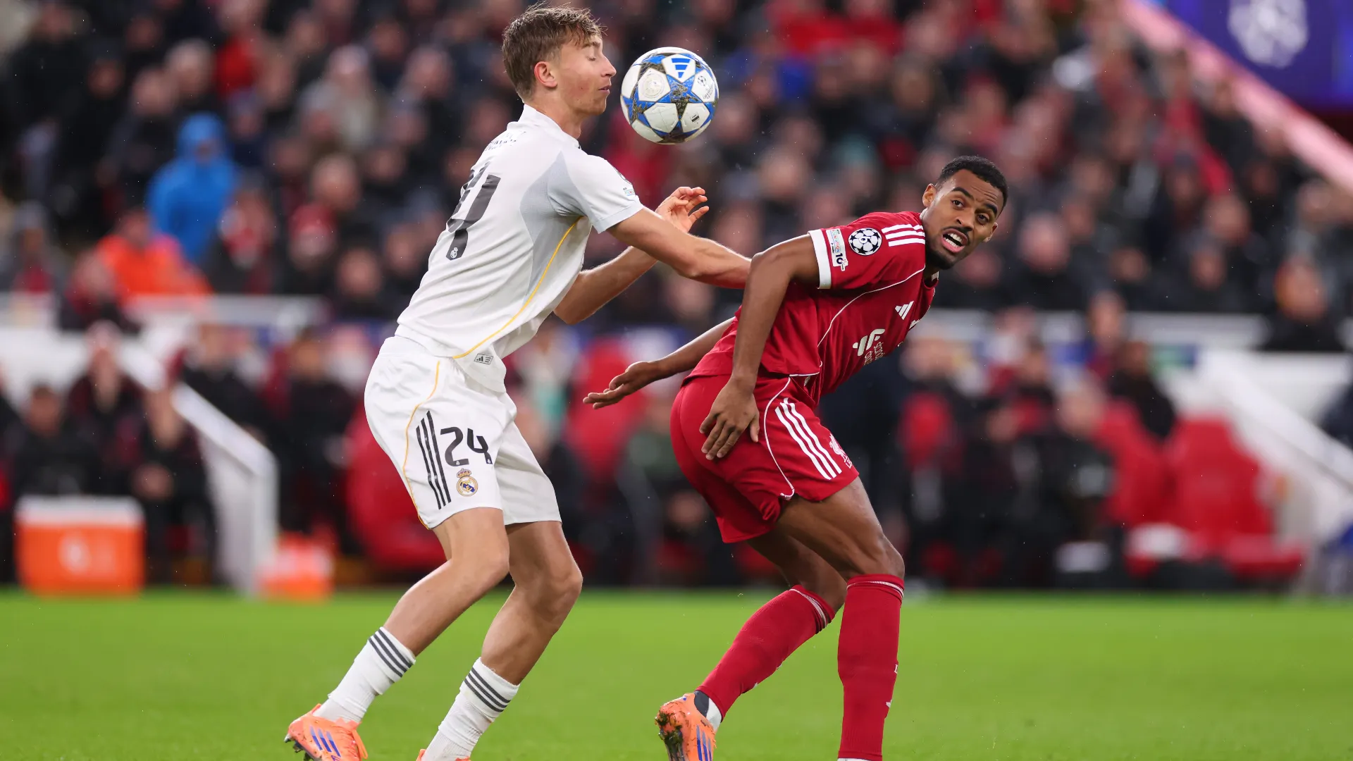 Contro il Liverpool c'è stata l'ennesima prova negativa di Dean Huijsen da quando è al Real Madrid
