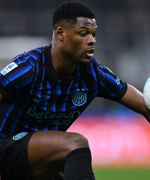 Inter, Denzel Dumfries verso il forfait nel derby