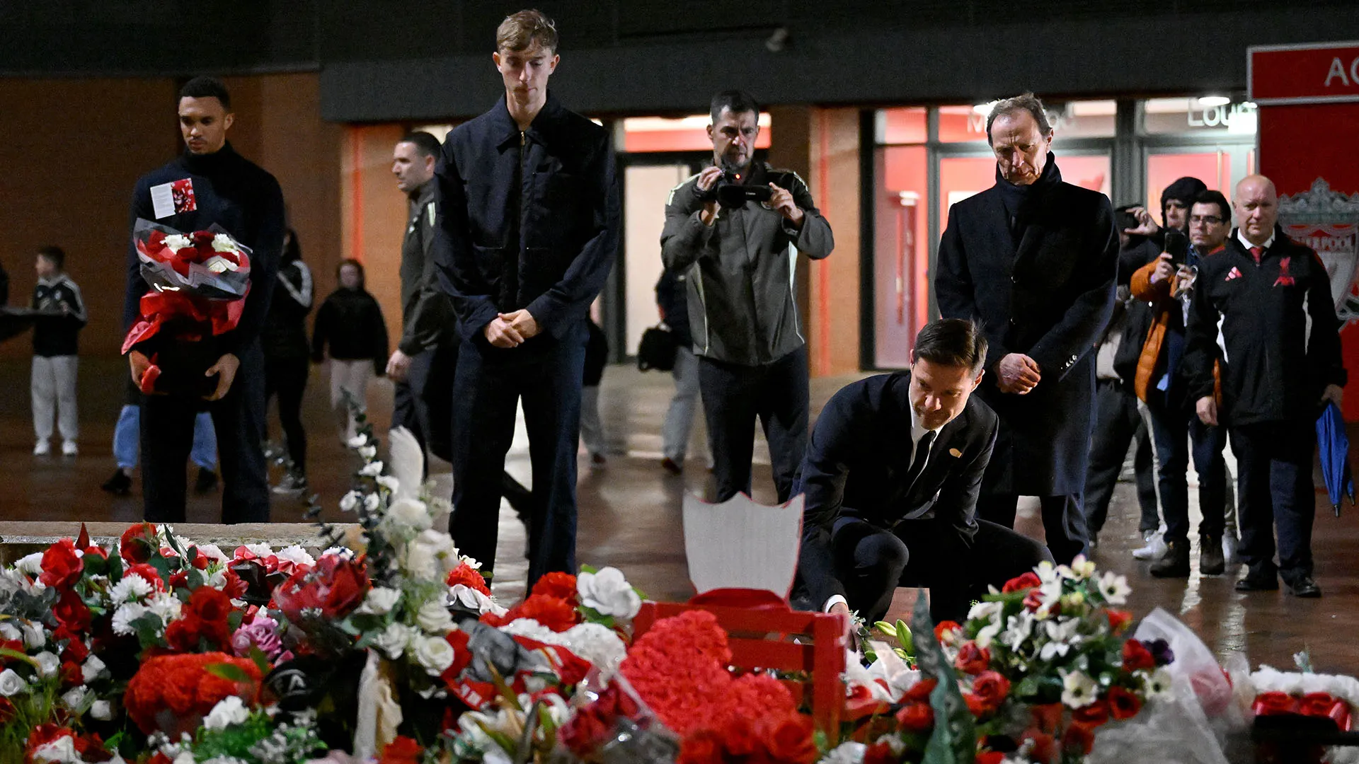 Presenti, oltre a Xabi Alonso, anche Dean Huijsen e Trent Alexander-Arnold