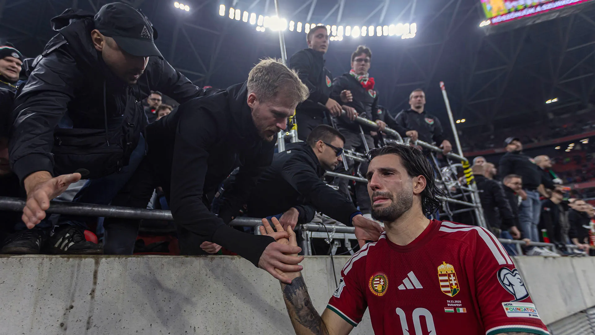 La stella del Liverpool si è messa a piangere al termine della partita