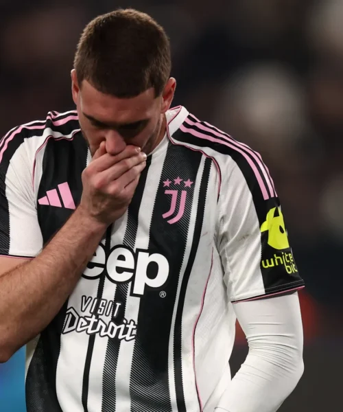 Mercato Juventus, l’infortunio di Dusan Vlahovic può stravolgere i piani