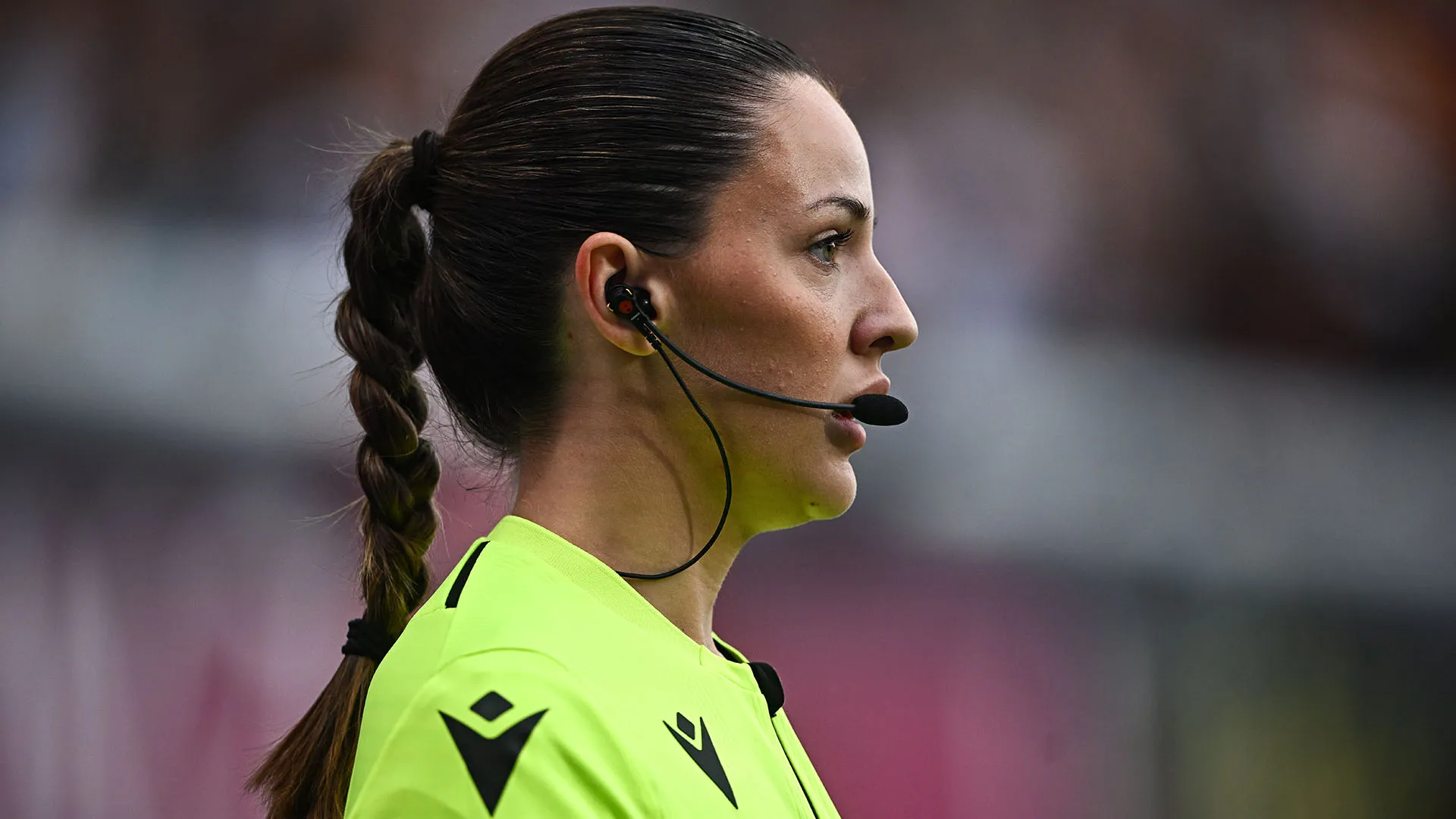 Carney ha raccontato di dover continuare a migliorarsi ogni anno, studiando le evoluzioni del gioco per stare al passo con le atlete 
