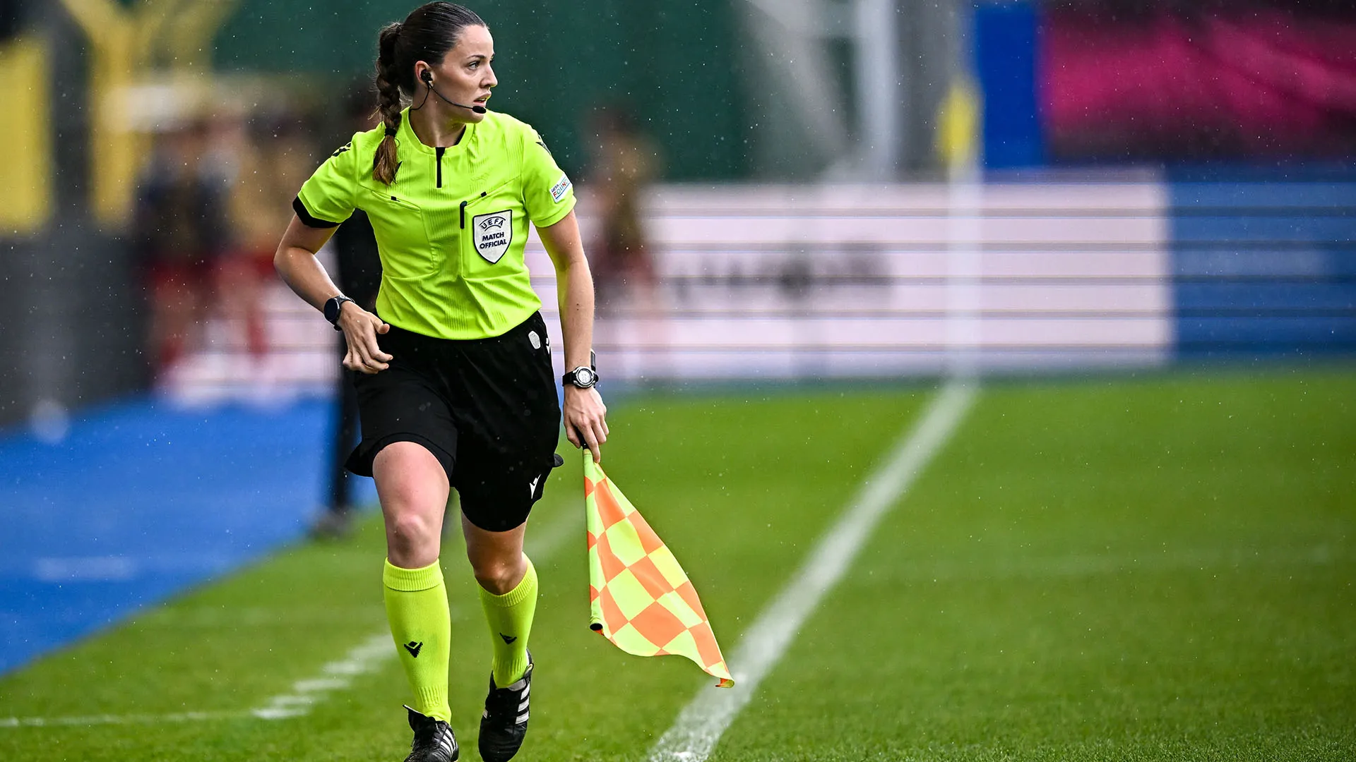 Nel 2025 l’organo arbitrale dell’inglese The FA l’ha nominata “National Talent Manager – Women’s Refereeing”, incarico per lo sviluppo delle nuove arbitre femminili
