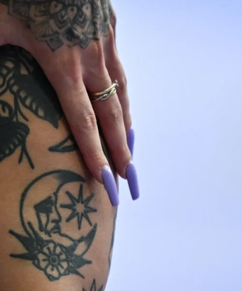 Le foto dell’atleta più tatuata che veloce (ed è velocissima…)