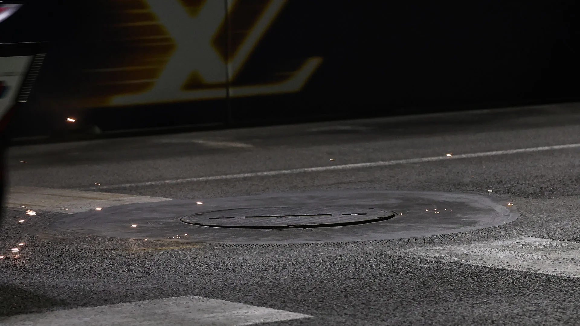 Gli spettatori hanno pagato fino a migliaia di euro per un singolo  biglietto