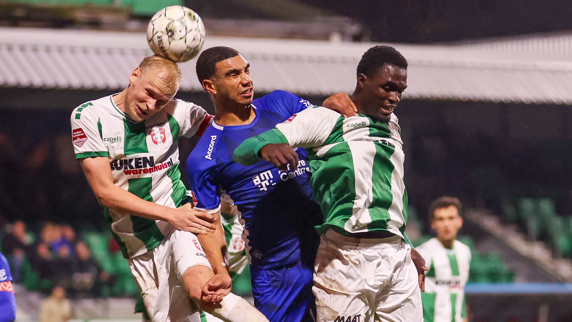 L'arbitro ha faticato a mantenere il controllo della partita