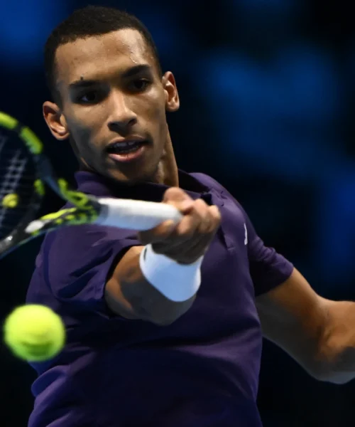ATP Finals, Felix Auger-Aliassime elimina Alexander Zverev e si regala la sfida con Carlos Alcaraz