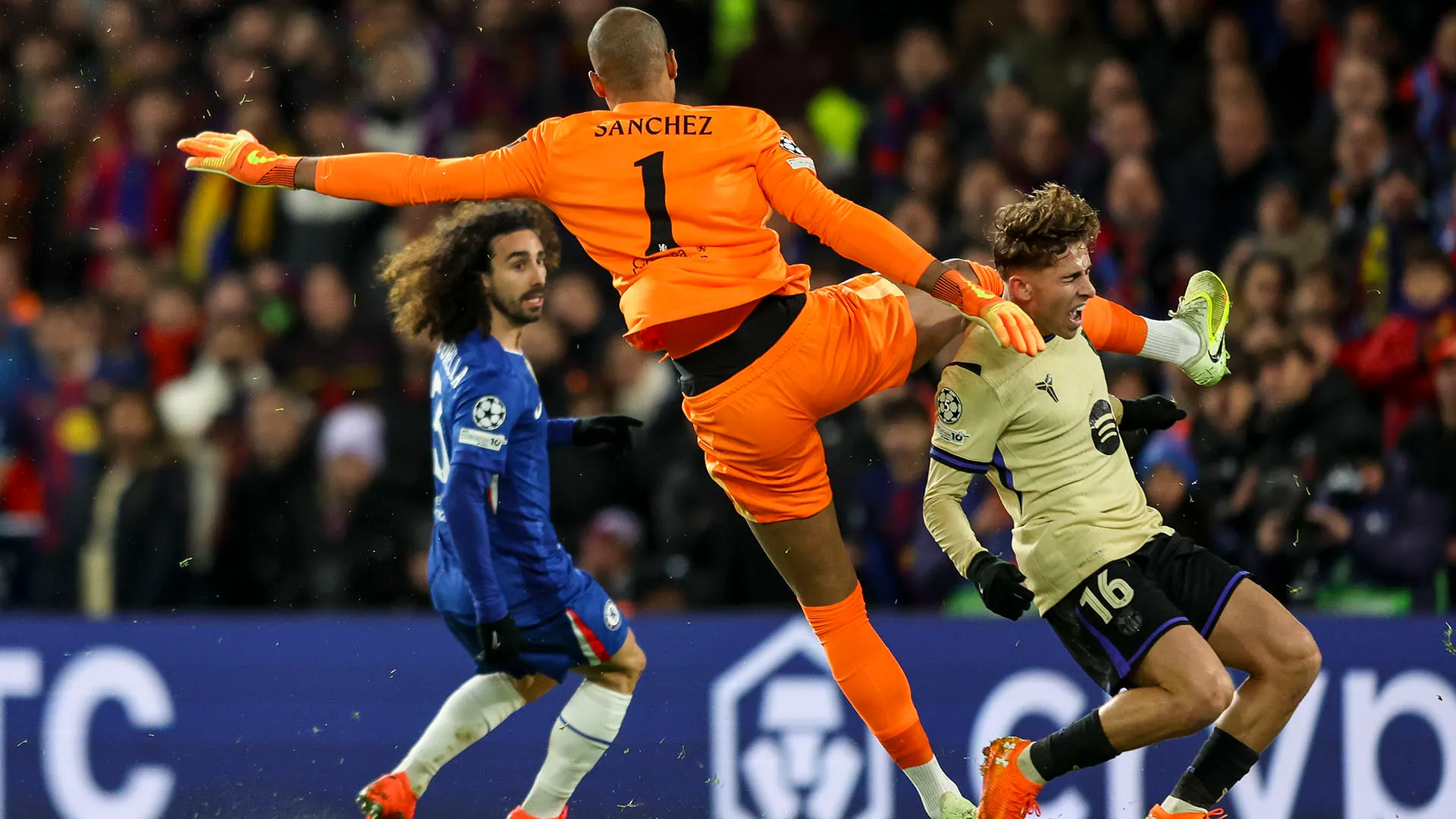 Il portiere del Chelsea ha rischiato tantissimo: se avesse colpito Fermín López con la scarpa sarebbe finita malissimo