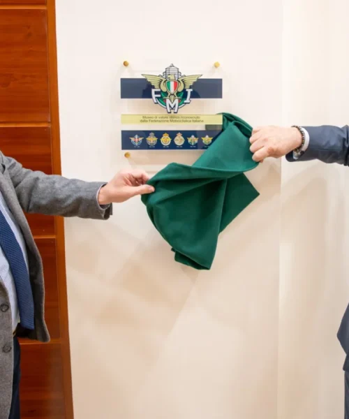 FMI, svelata la targa di riconoscimento al Museo Storico della Guardia di Finanza