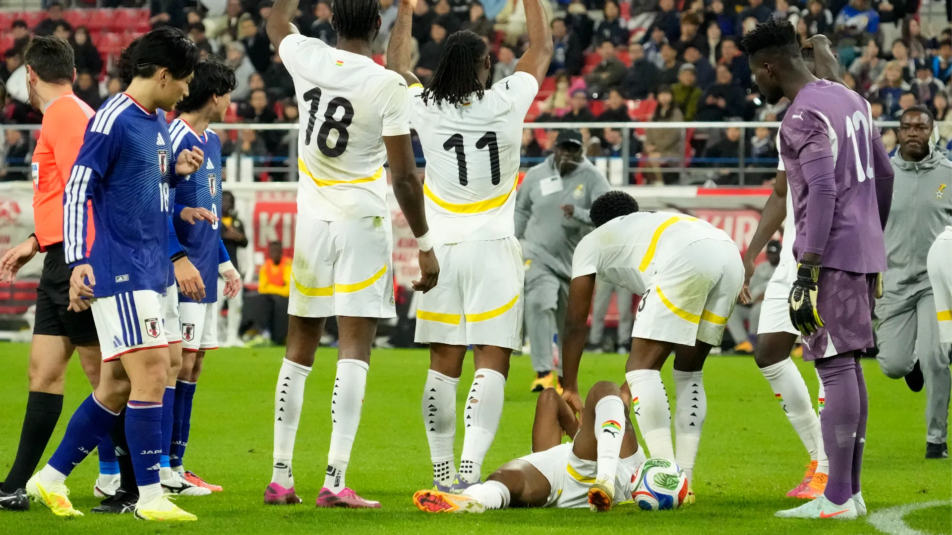 Grande paura durante la sfida amichevole tra Giappone e Ghana
