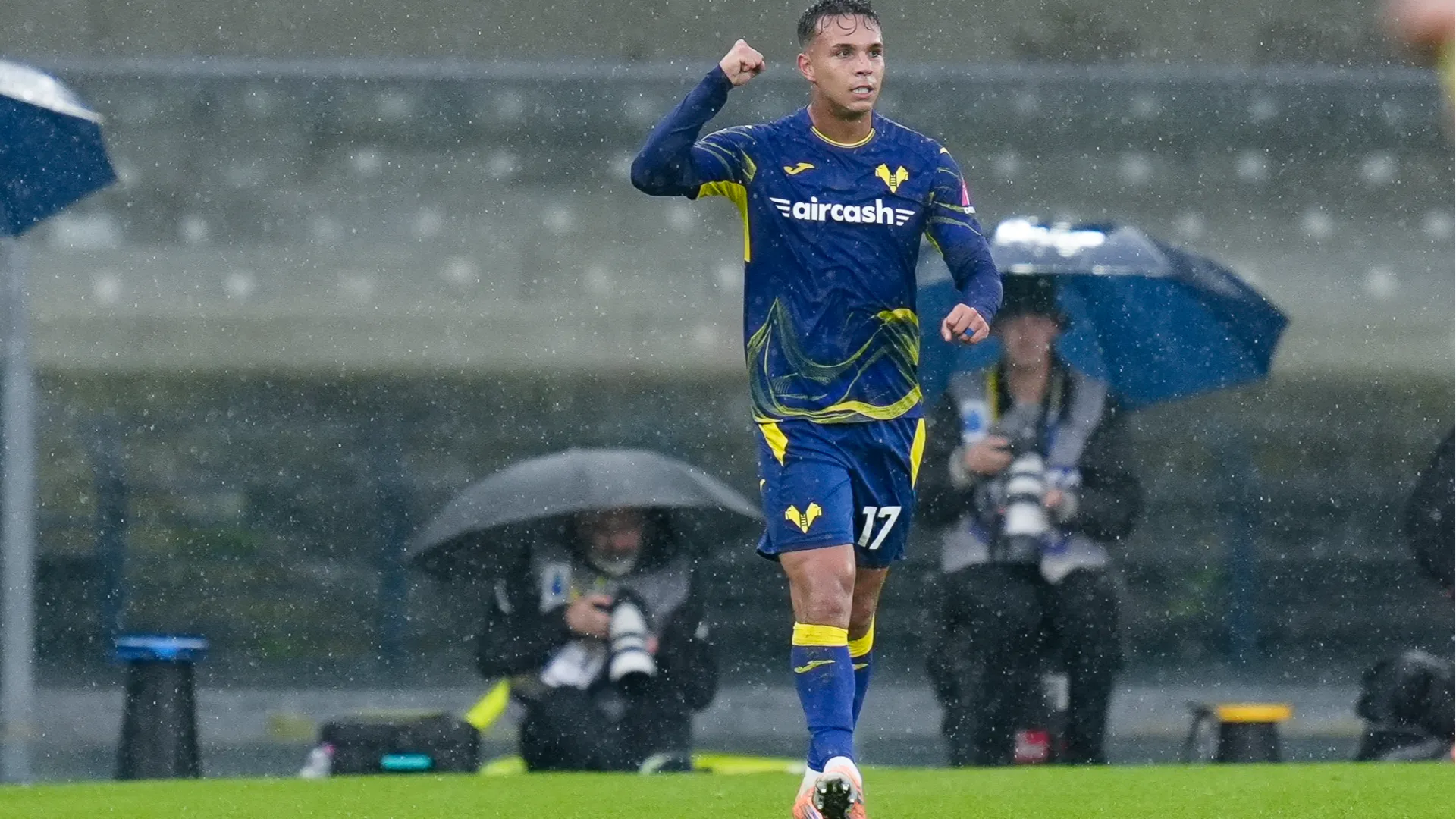 Arrivato all'Hellas Verona la scorsa estate, tra pochi mesi potrebbe già salutare il club gialloblu
