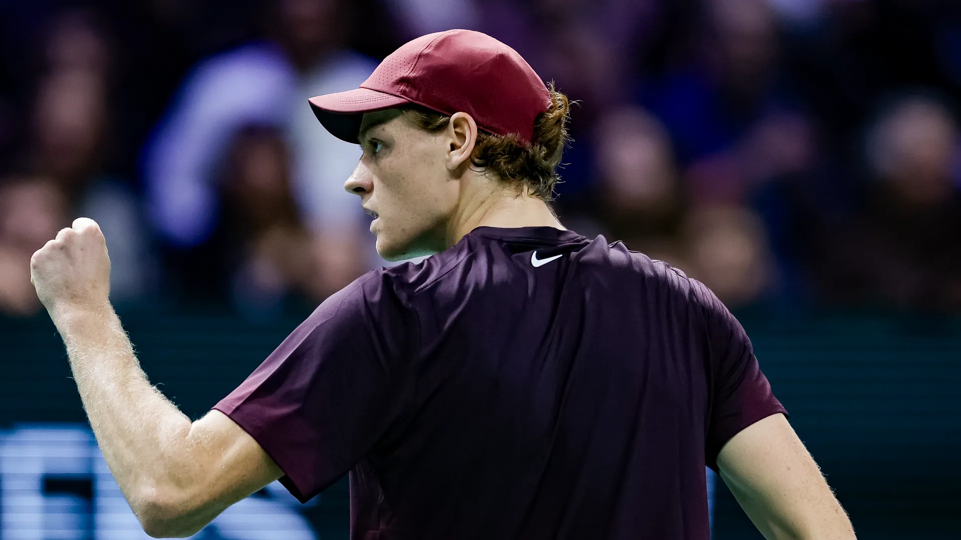 Il tennista azzurro nel secondo set dopo aver strappato la battuta all'americano ha subìto un controbreak