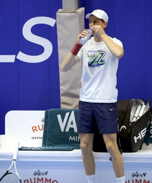 Jannik Sinner, bel gesto per la collega in vista di San Valentino