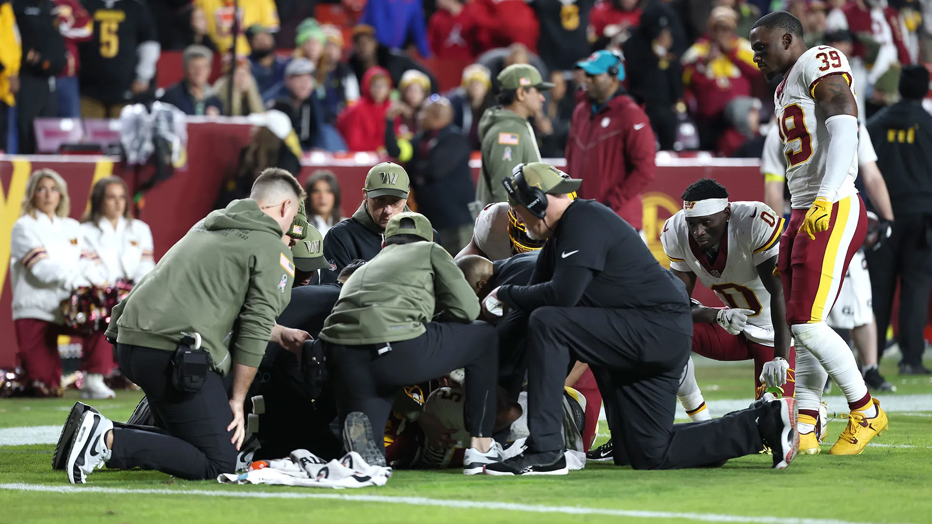 Braccio spezzato dopo il placcaggio: le foto 