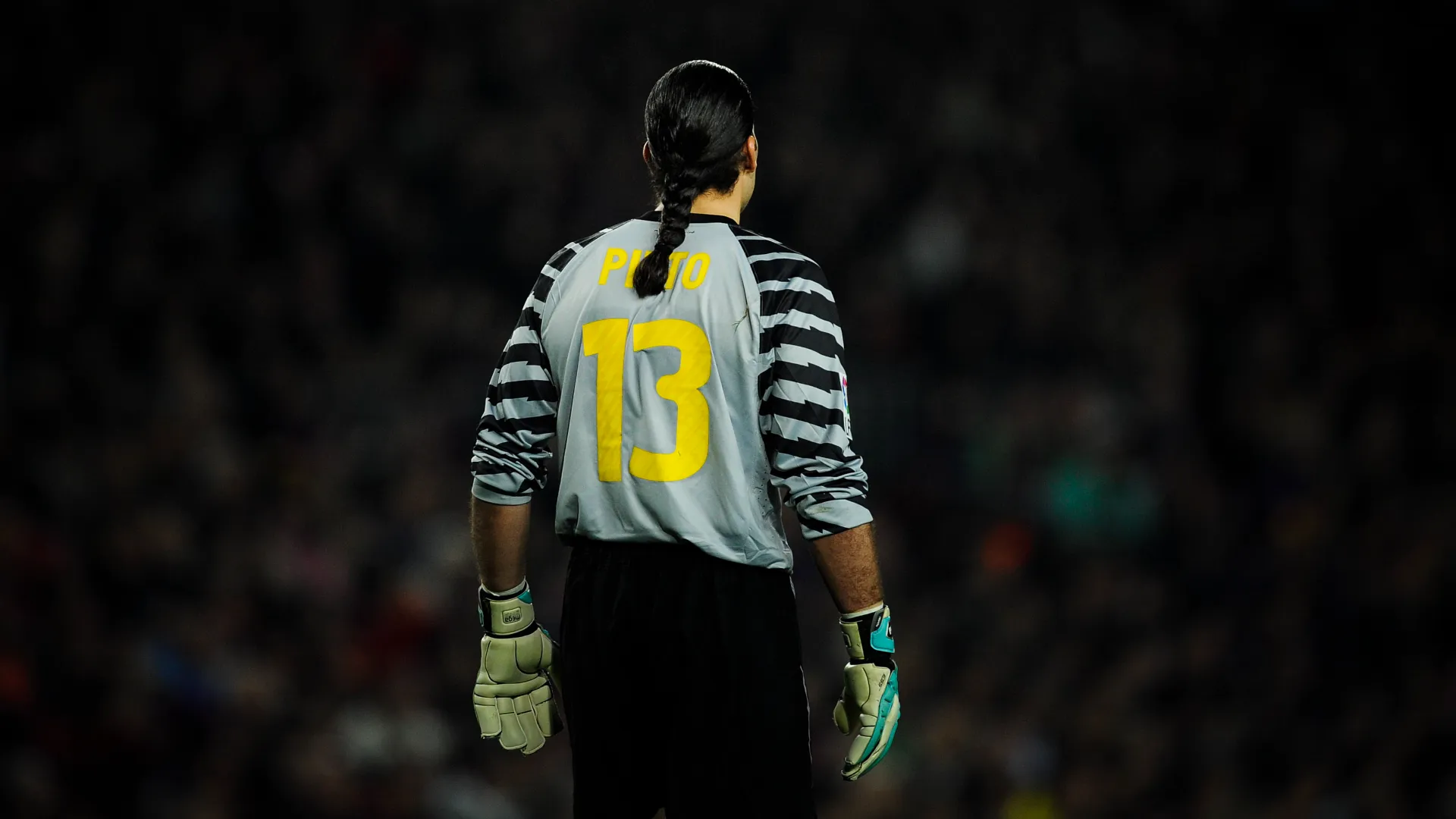 Oggi è istruttore di numerosi corsi di zumba e pare che abbia grande seguito
