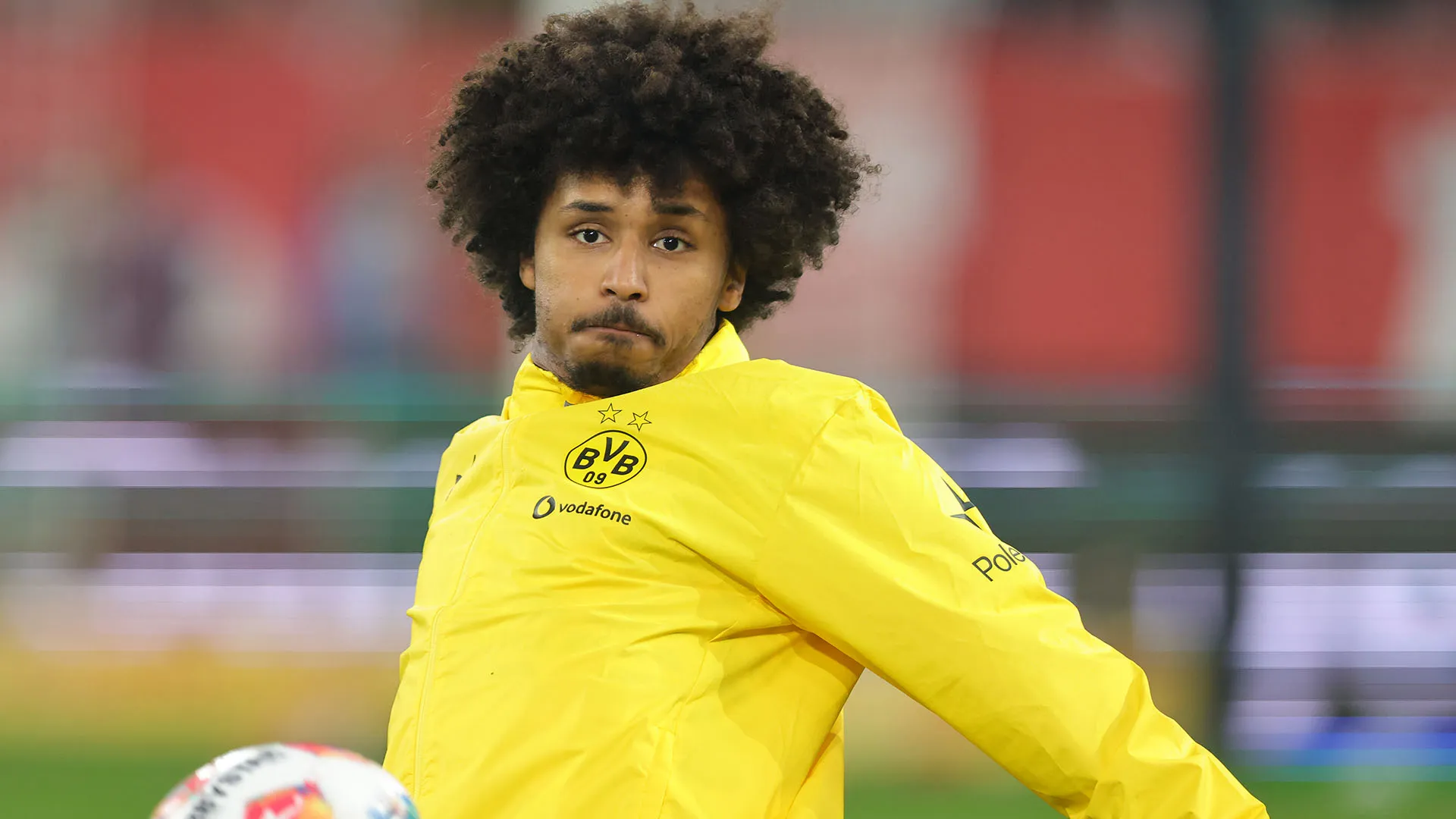 Il campione ha un accordo fino al 2027 e la società vuole assolutamente fargli firmare il rinnovo prima dell'estate
