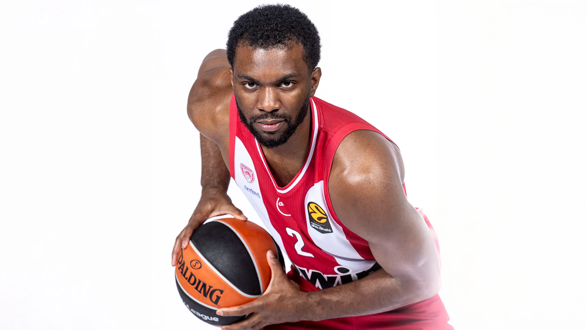 Serata da incubo per il playmaker dell'Olympiacos Keenan Evans