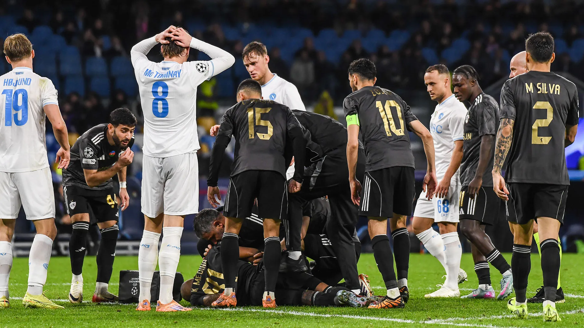 Momenti di grande paura per Kevin Medina durante la sfida tra Napoli e Qarabag