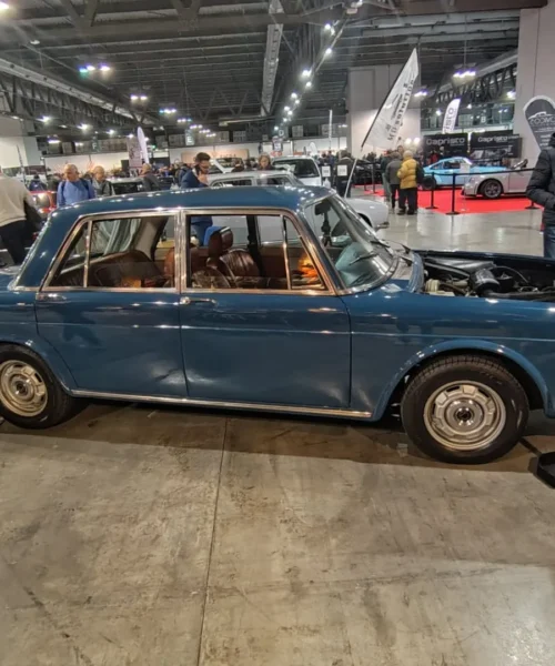 Lancia 2000, l’ammiraglia sinonimo di eleganza: le foto