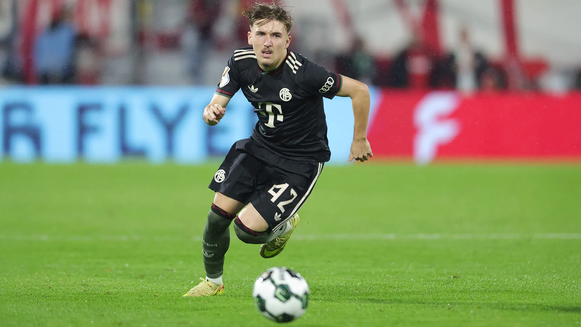 Nonostante le diverse pretendenti, Karl ha già dichiarato che spera di restare al Bayern Monaco in futuro